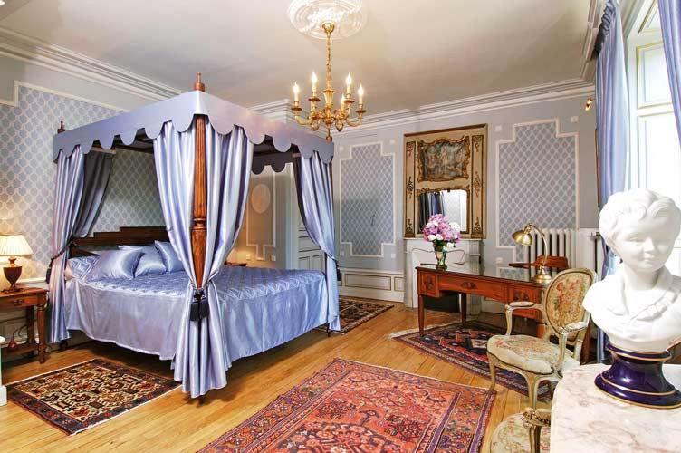 Domaine De Gaudon Bed & Breakfast Ceilloux Rom bilde