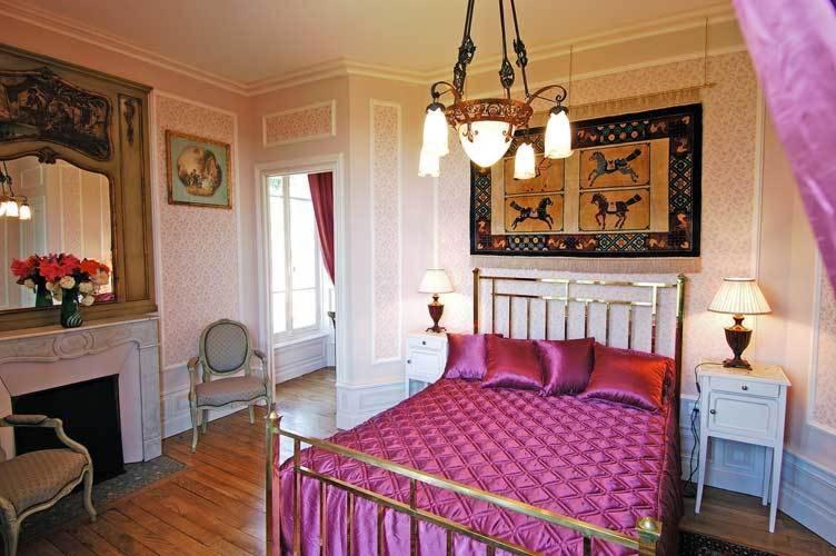 Domaine De Gaudon Bed & Breakfast Ceilloux Rom bilde