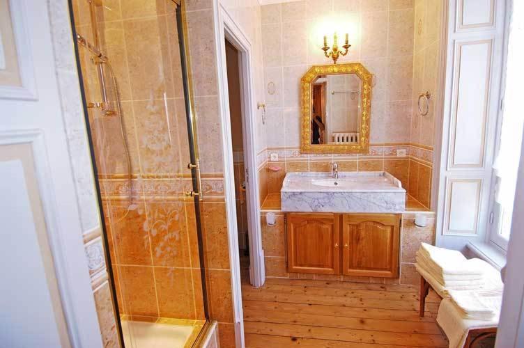 Domaine De Gaudon Bed & Breakfast Ceilloux Rom bilde